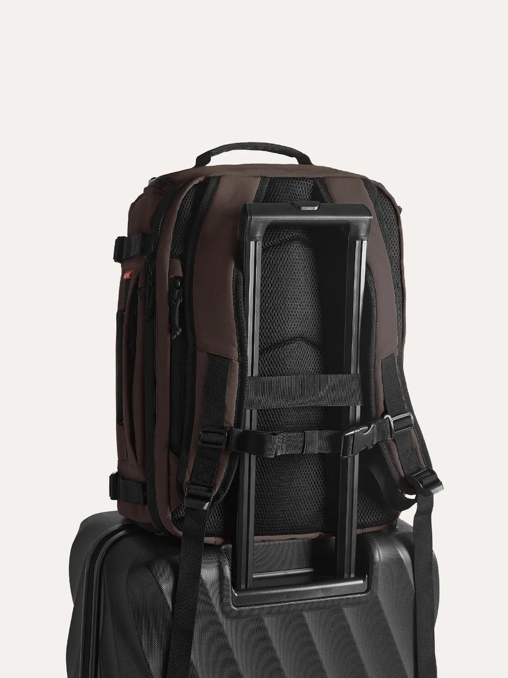 Blast 38L Mesh Travel Backpack