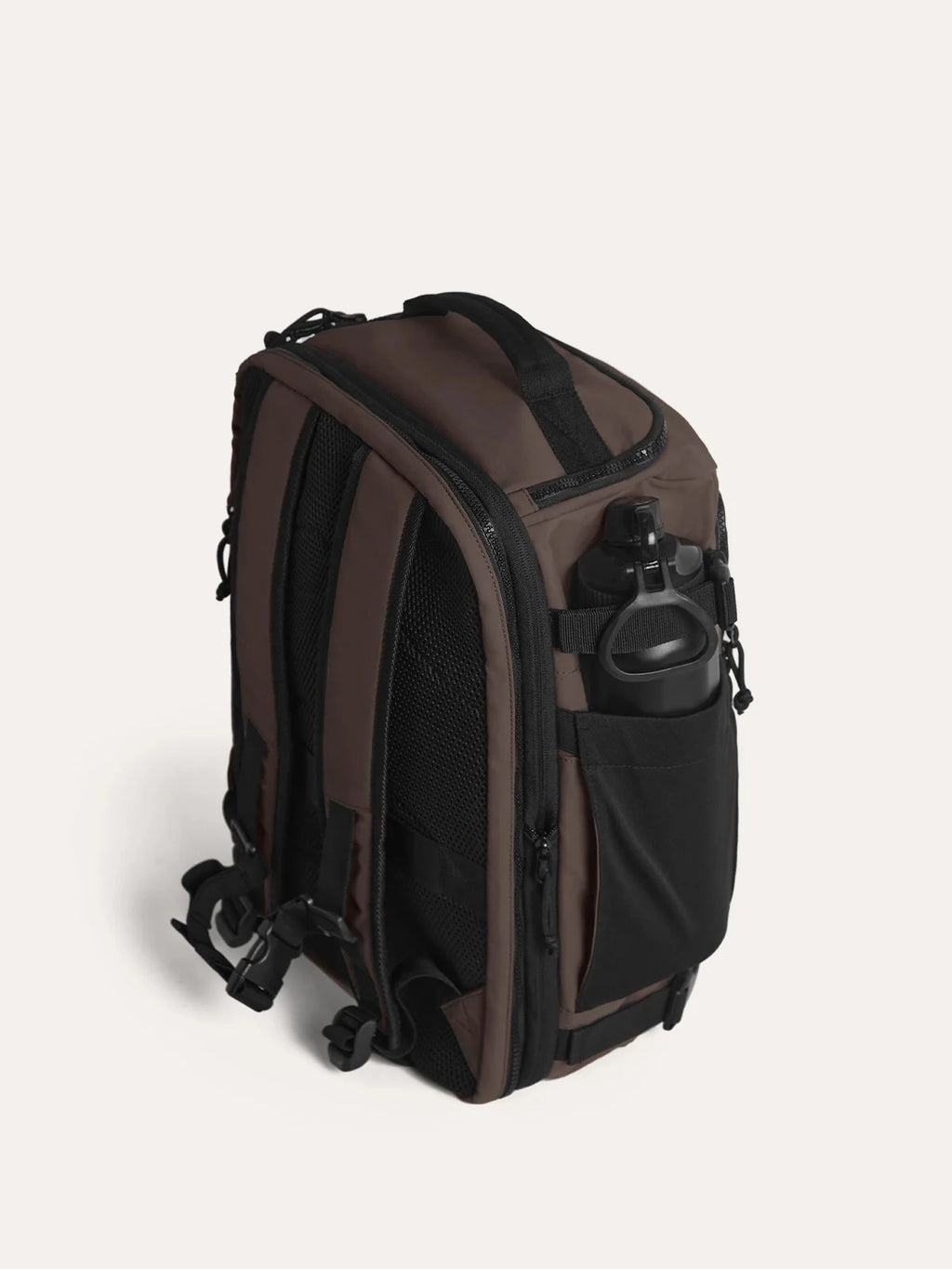 Blast 38L Mesh Travel Backpack