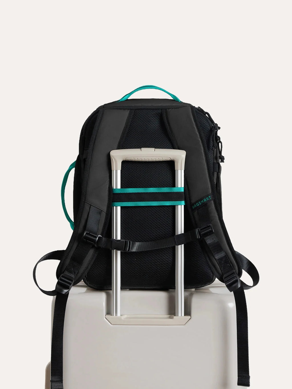 (FREE GIFT) Blast Elite 22L Backpack