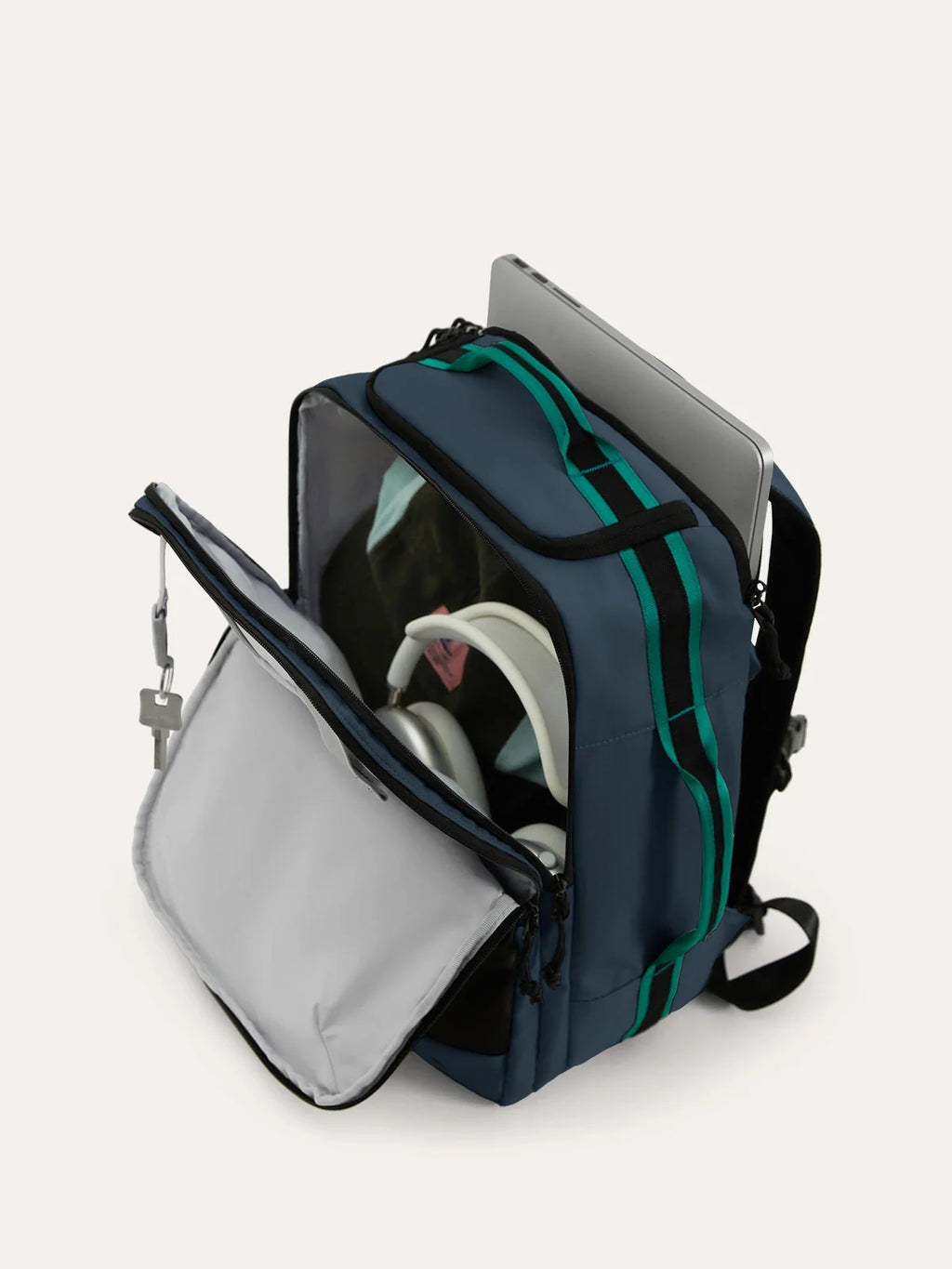 (FREE GIFT) Blast Elite 22L Backpack