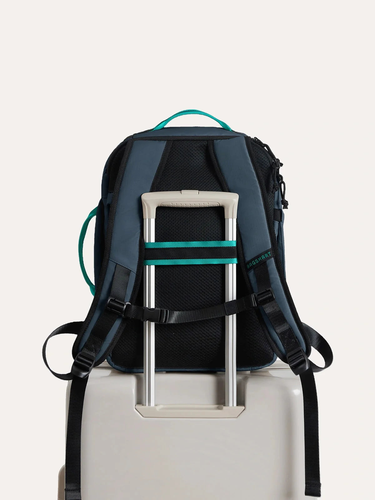 (FREE GIFT) Blast Elite 22L Backpack
