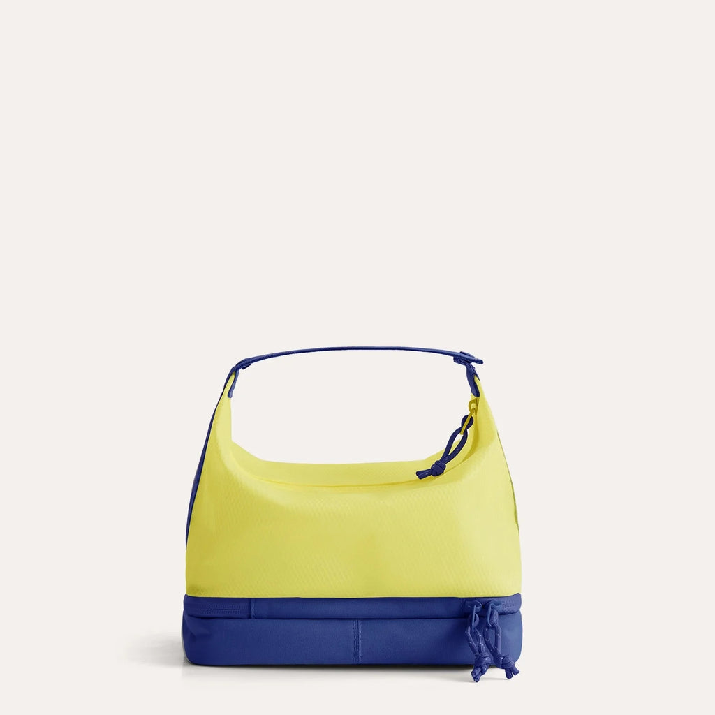 (FREE GIFT)Coast Toiletry Bag
