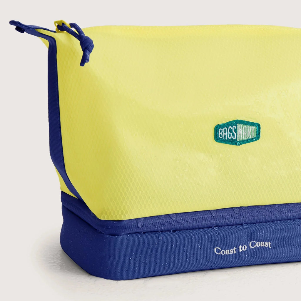 (FREE GIFT)Coast Toiletry Bag