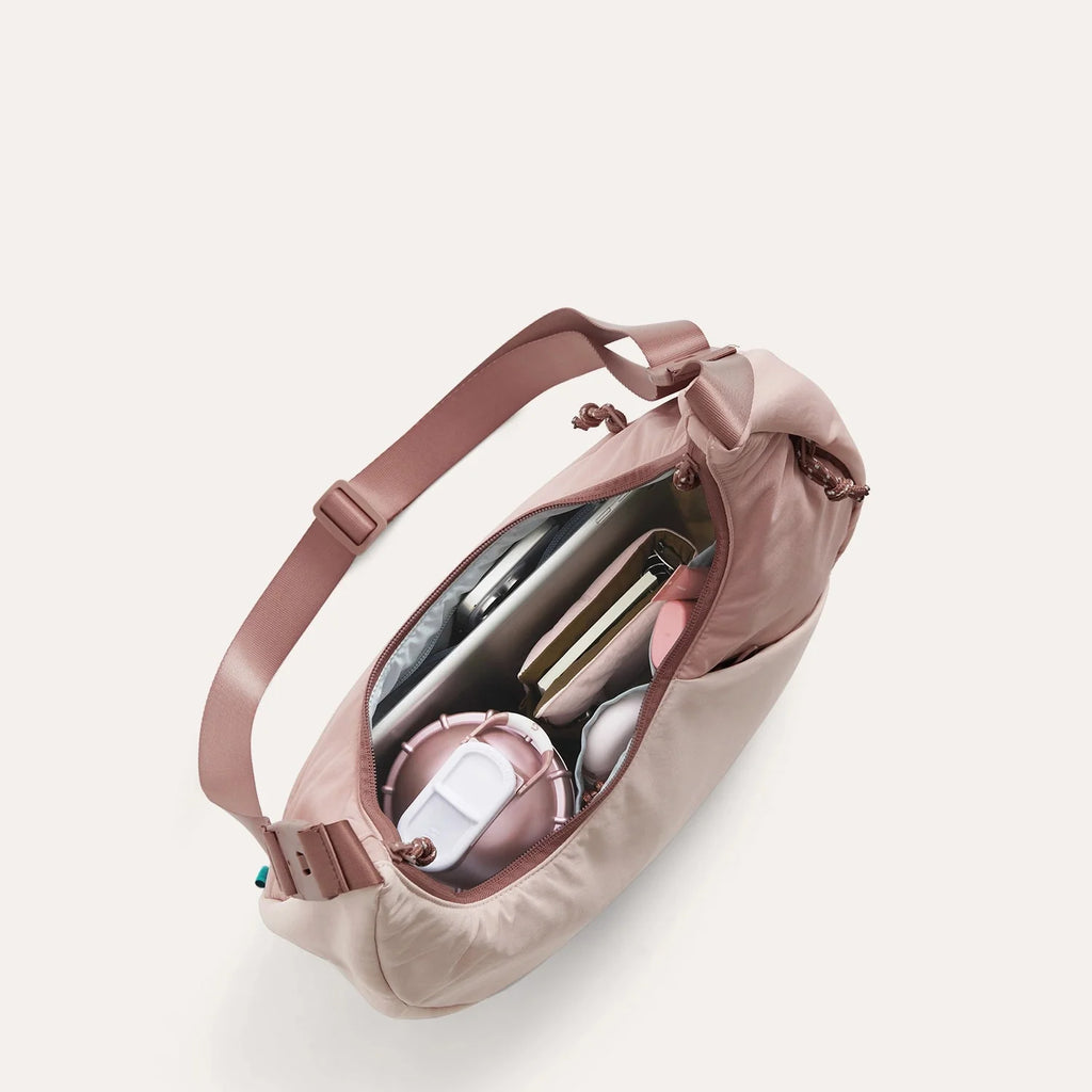 (FREE GIFT) Crush Hobo Bag