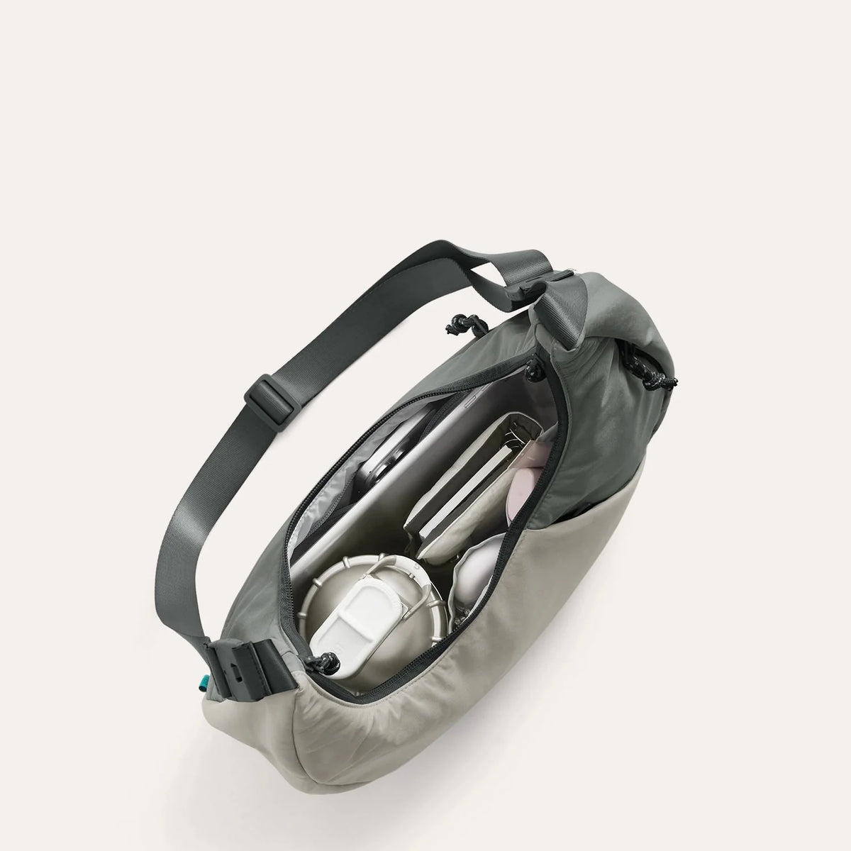 (FREE GIFT) Crush Hobo Bag